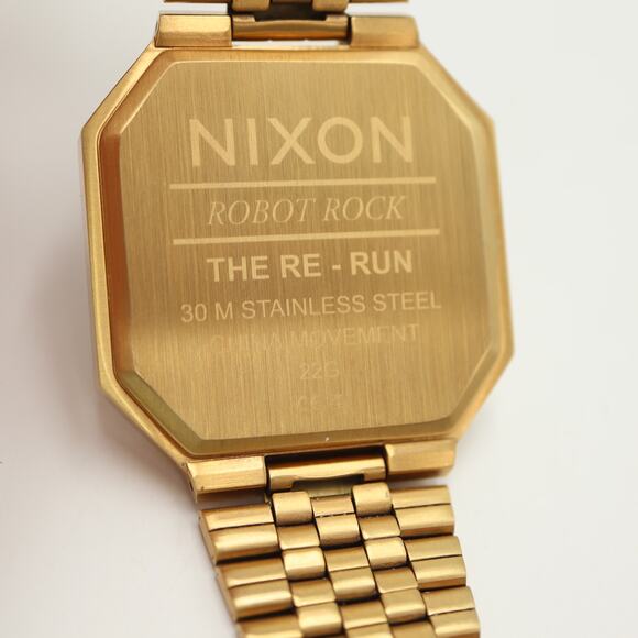 Nixon Re Run Gold Tone Stainless Steel 38mm Digital Watch Chrono w New Battery - Picture 15 of 15